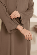 Kashaf | Brown - Al-Deebaj